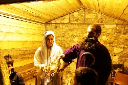 Atienza - Cabalgata de los Reyes Magos - María y José en la adoración al Niño