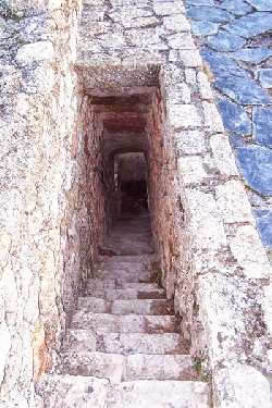 Atienza - El Castillo - Escaleras a la terraza