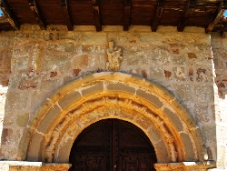 Atienza - Iglesia de Nuestra Señora del Val - Puerta románica