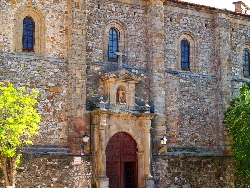 Atienza - Iglesia de San Juan - Puerta principal