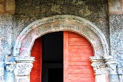 Atienza - Iglesia de Santa María del Rey - Arco puerta trasera