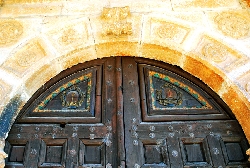 Atienza - Iglesia Museo San Gil - Arco Rómanico de la puerta principal