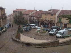 Atienza - Nevada de primavera - Plaza de España